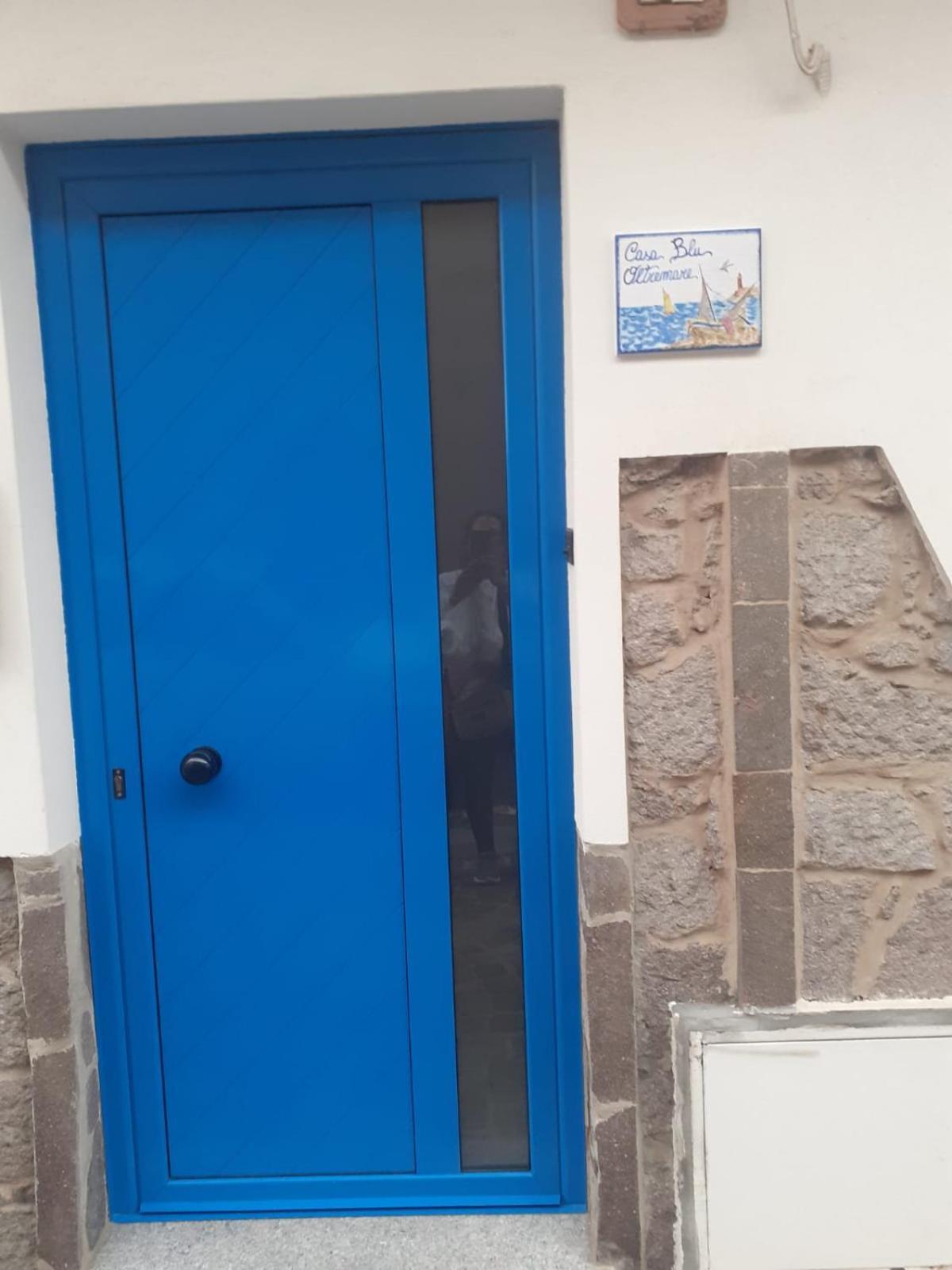 Vila Casa Blu Oltremare SantʼAntìoco Exteriér fotografie