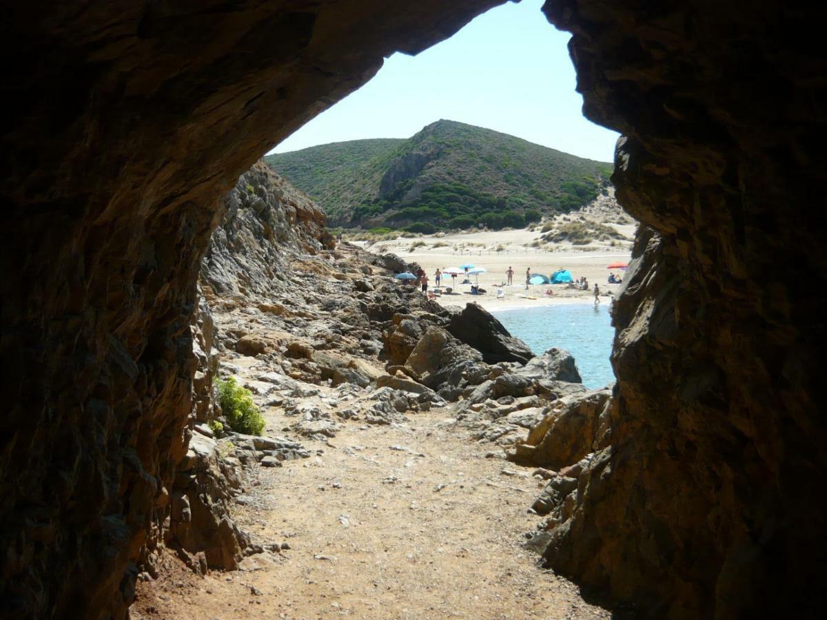 Vila Casa Blu Oltremare SantʼAntìoco Exteriér fotografie